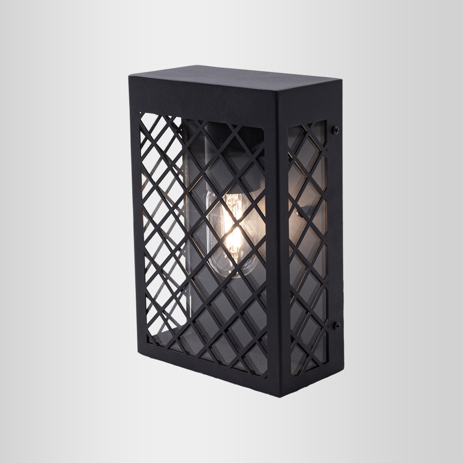 East River Outdoor Lamp
